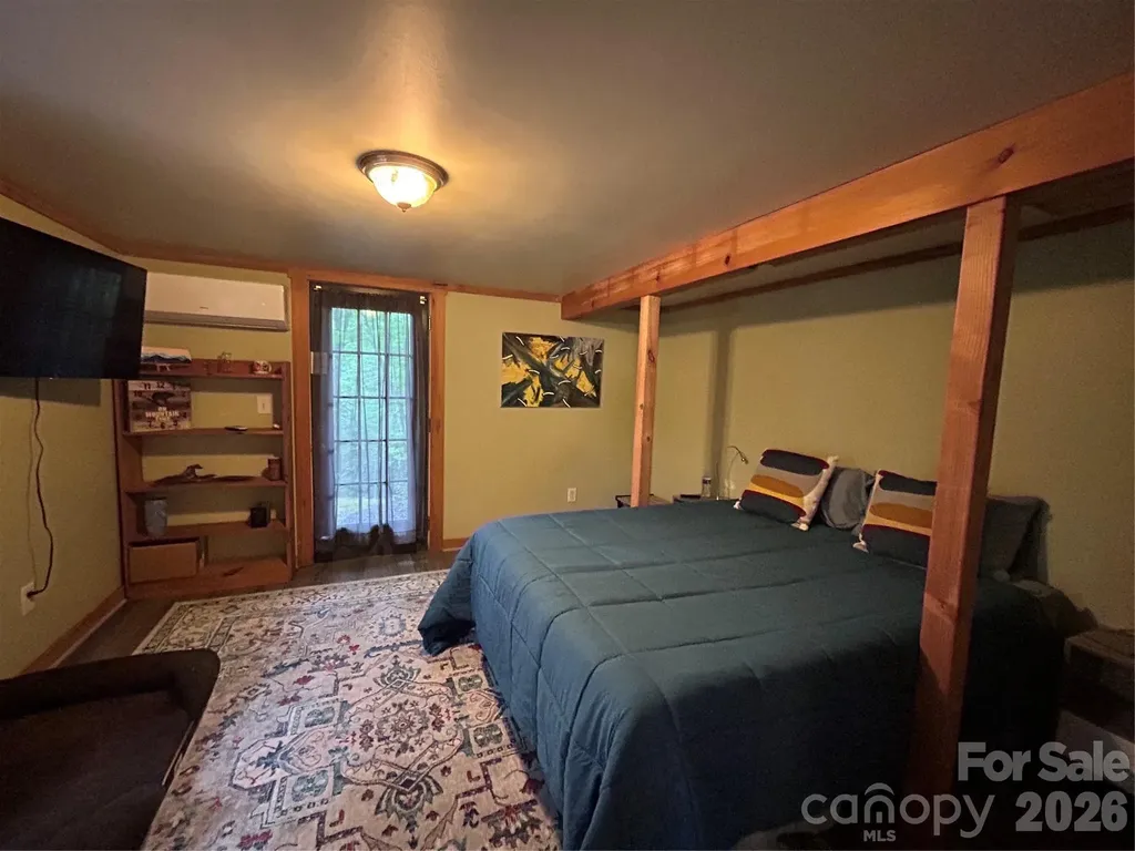 20 Kimberly Road Black Mountain NC 28711