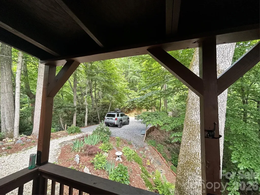 20 Kimberly Road Black Mountain NC 28711