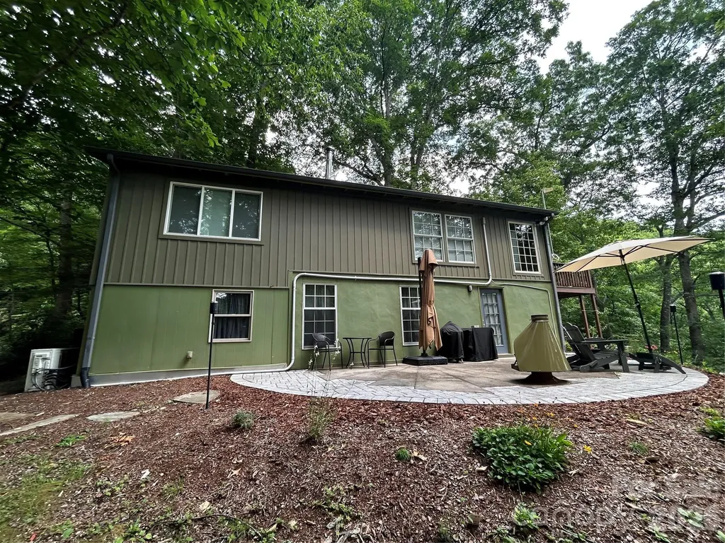 20 Kimberly Road Black Mountain NC 28711