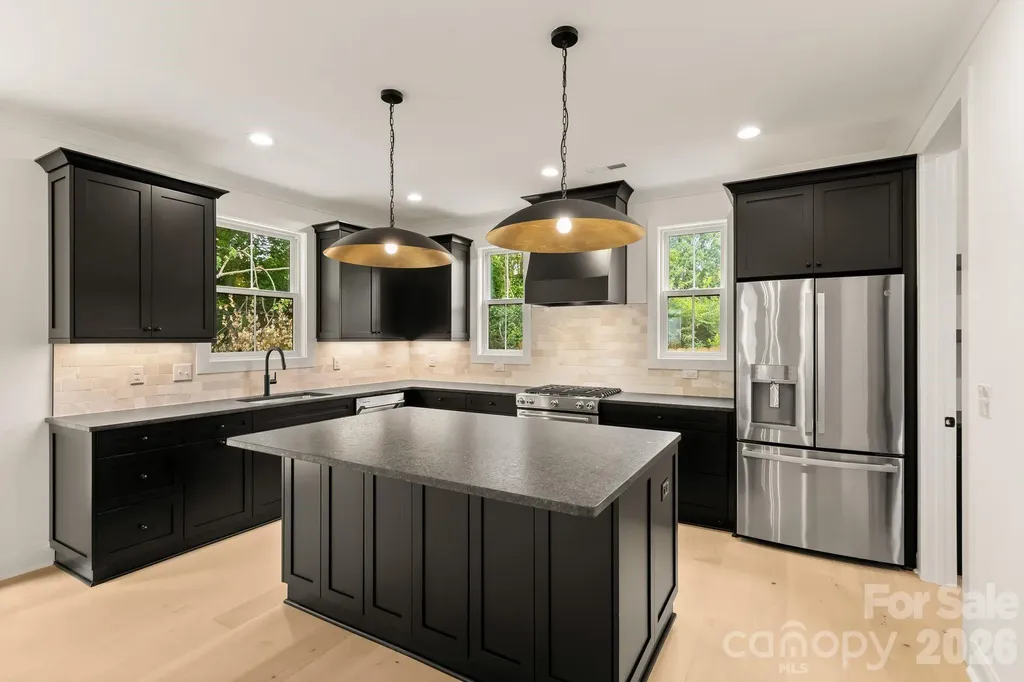 3031 Mathis Drive Charlotte NC 28208