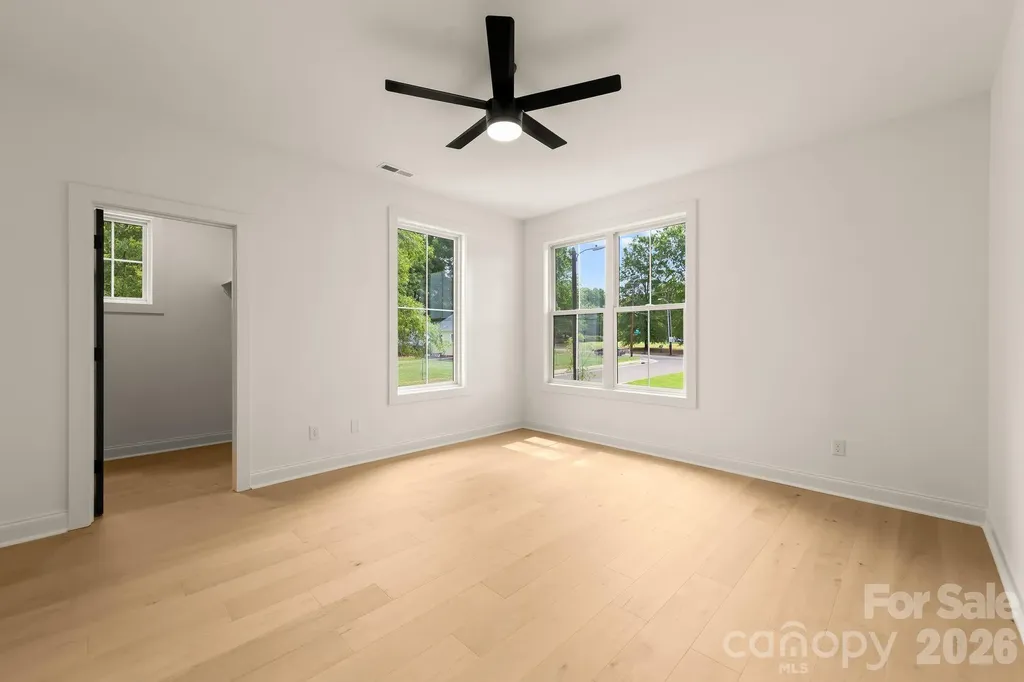 3031 Mathis Drive Charlotte NC 28208