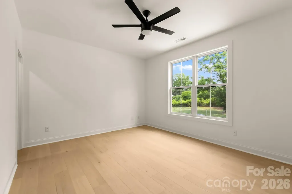 3031 Mathis Drive Charlotte NC 28208