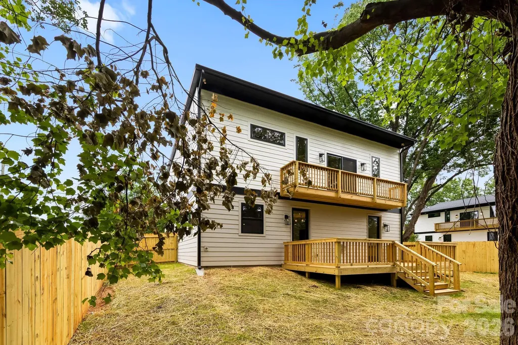 3031 Mathis Drive Charlotte NC 28208