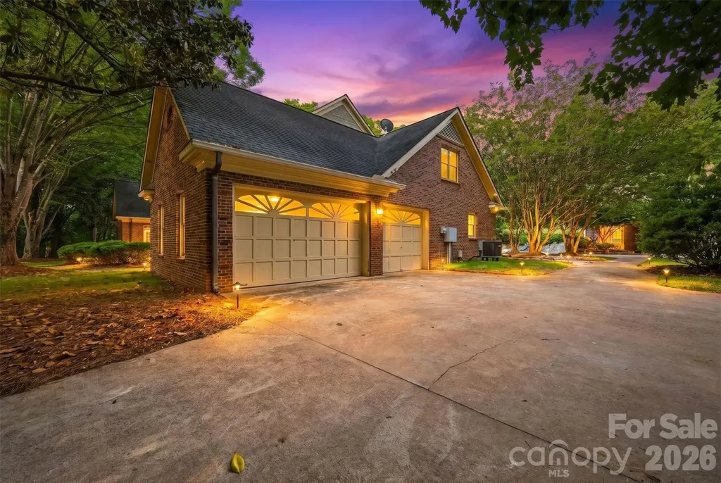 298 Shadowbrooke Lane Mooresville NC 28117