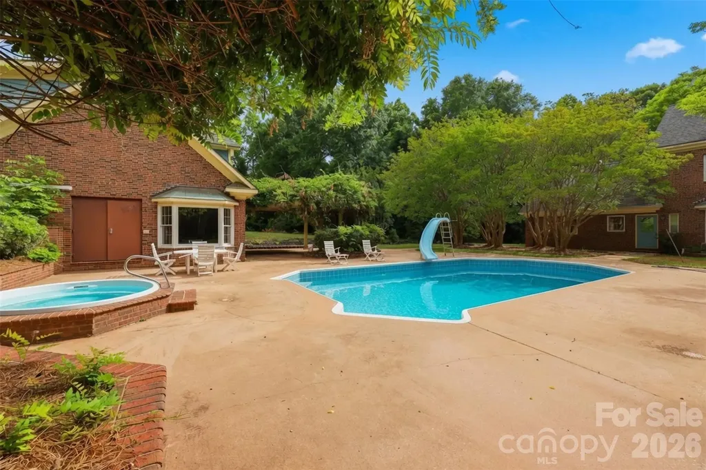 298 Shadowbrooke Lane Mooresville NC 28117