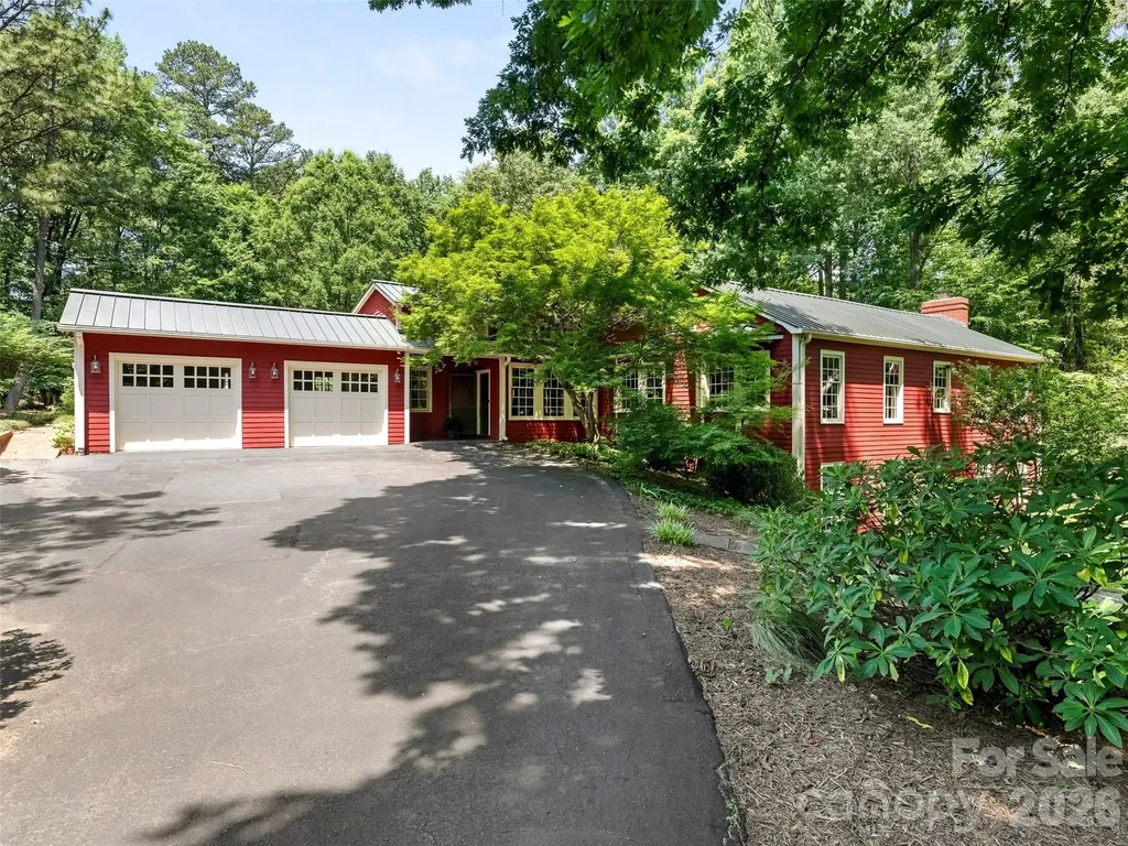 350 Shasta Lane Charlotte NC 28211