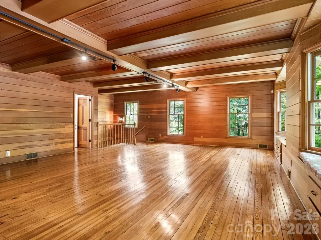 350 Shasta Lane Charlotte NC 28211