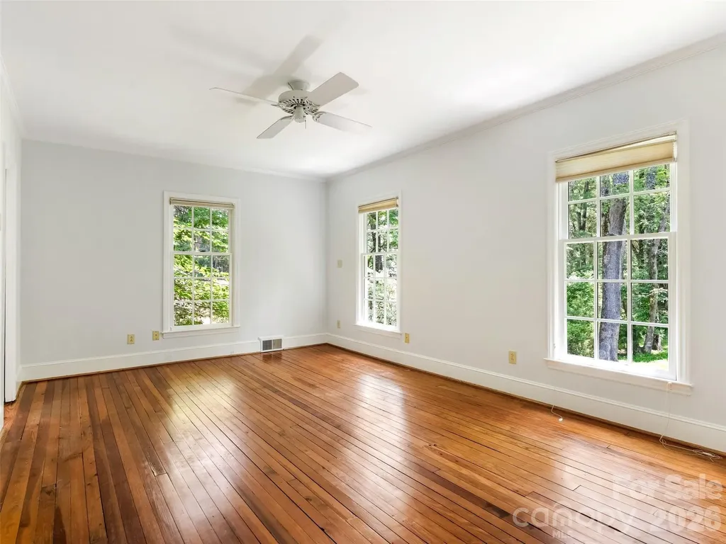 350 Shasta Lane Charlotte NC 28211