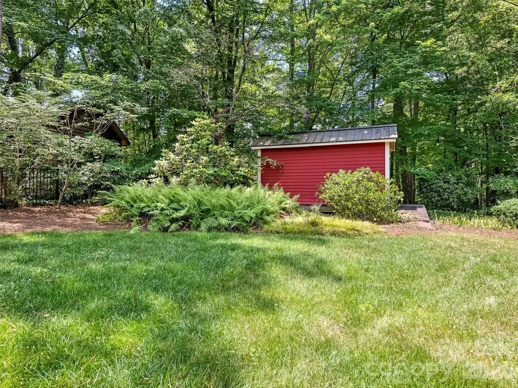 350 Shasta Lane Charlotte NC 28211