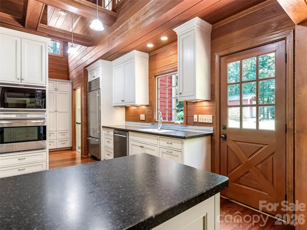 350 Shasta Lane Charlotte NC 28211