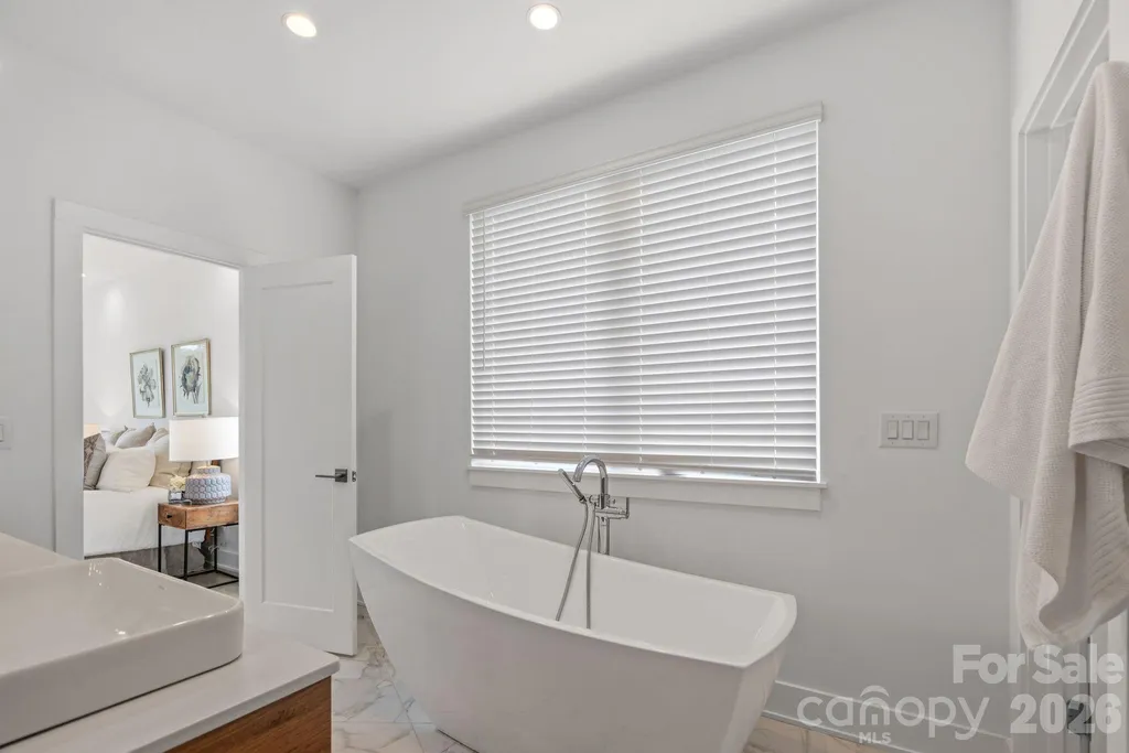 101 Mattoon Street Charlotte NC 28216