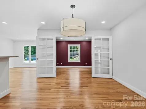 26 Glen Cove Road Arden NC 28704