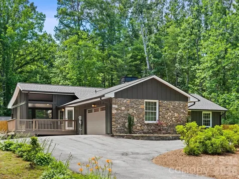 26 Glen Cove Road Arden NC 28704