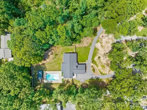 26 Glen Cove Road Arden NC 28704