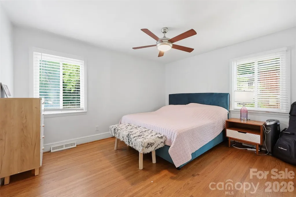 2736 Palm Avenue Charlotte NC 28205