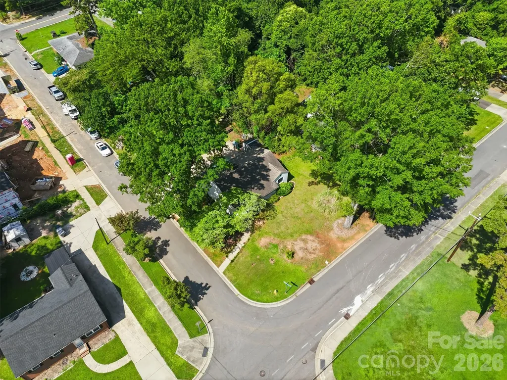 2736 Palm Avenue Charlotte NC 28205