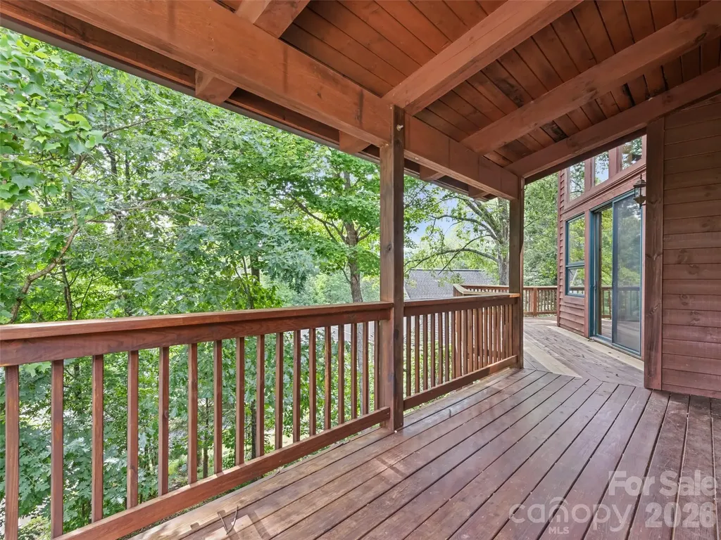 20 Sarah Court Lake Junaluska NC 28745