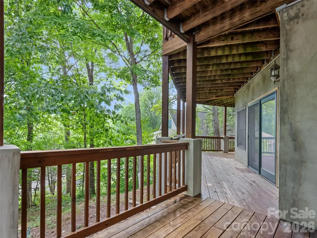 20 Sarah Court Lake Junaluska NC 28745