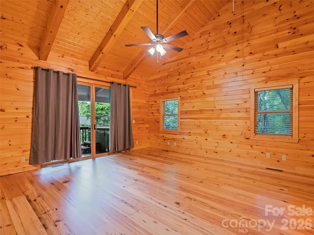 20 Sarah Court Lake Junaluska NC 28745