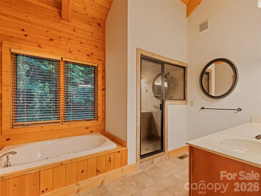 20 Sarah Court Lake Junaluska NC 28745