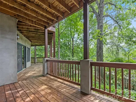 20 Sarah Court Lake Junaluska NC 28745