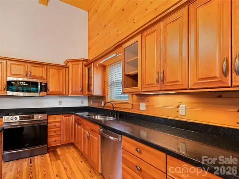 20 Sarah Court Lake Junaluska NC 28745