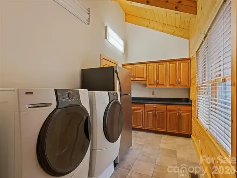 20 Sarah Court Lake Junaluska NC 28745