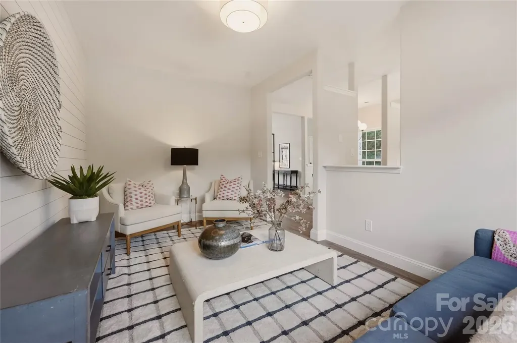 1514 Sylvia Court Charlotte NC 28205
