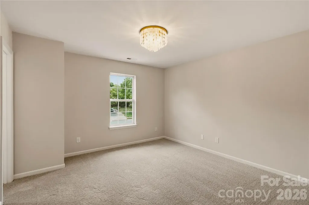 1514 Sylvia Court Charlotte NC 28205