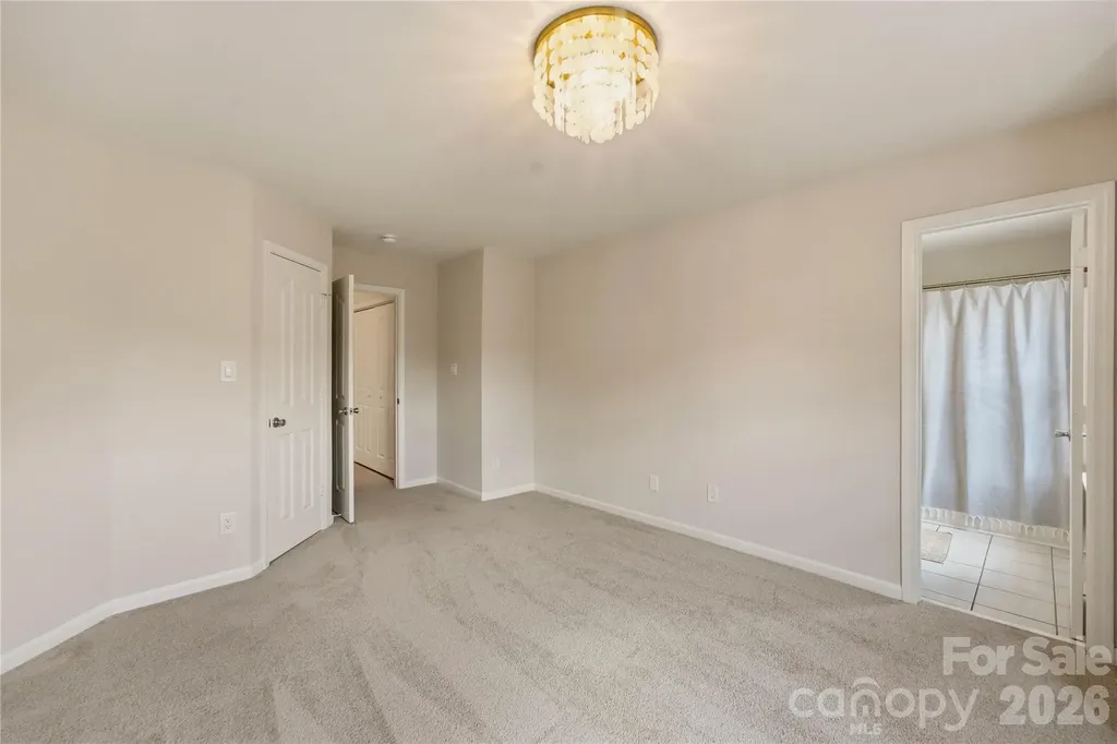 1514 Sylvia Court Charlotte NC 28205