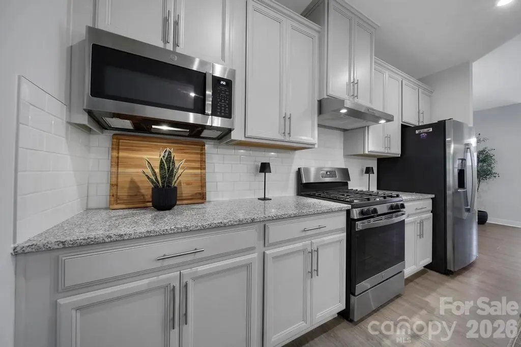 888 Prince Garret Way Denver NC 28037