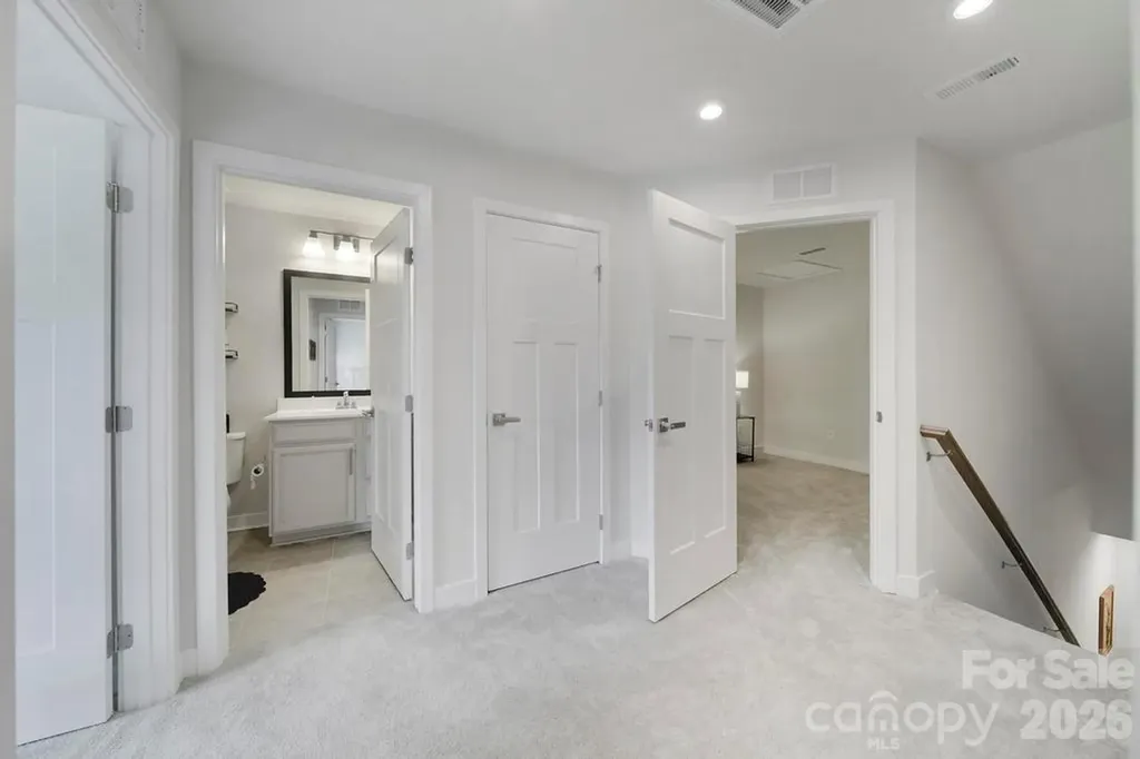 888 Prince Garret Way Denver NC 28037