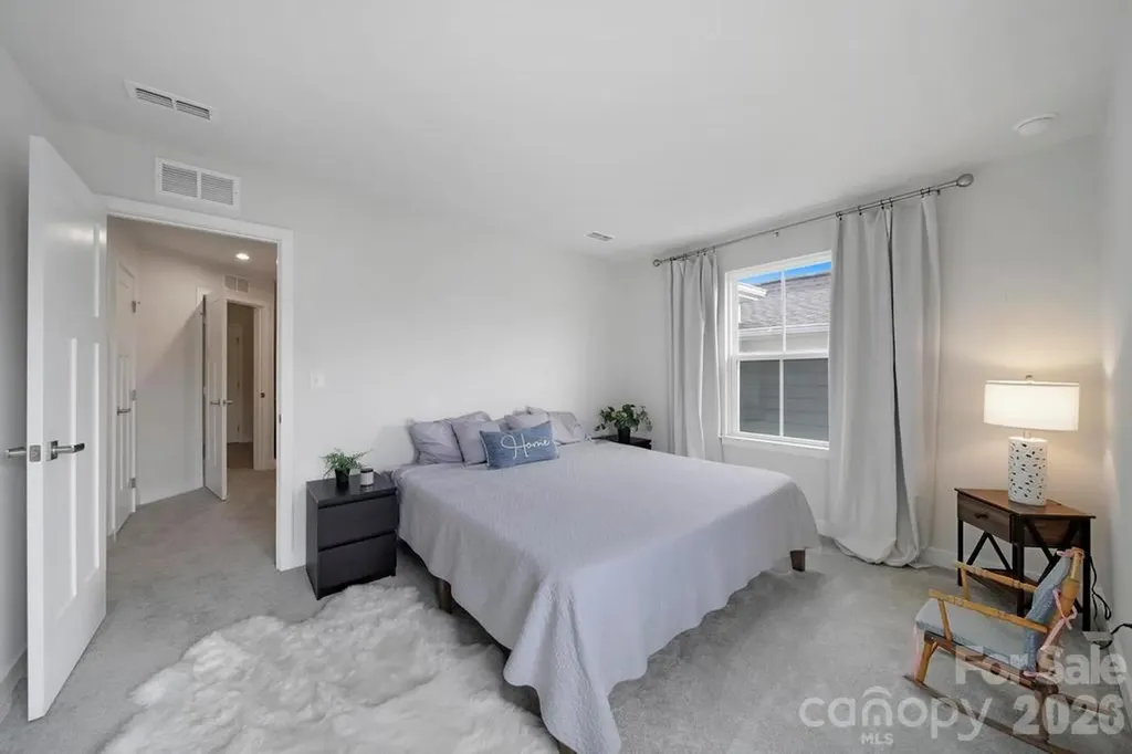 888 Prince Garret Way Denver NC 28037