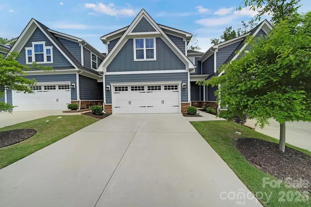 888 Prince Garret Way Denver NC 28037