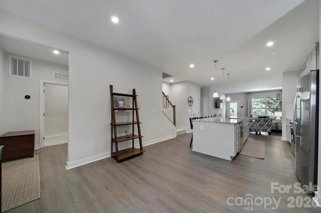 888 Prince Garret Way Denver NC 28037
