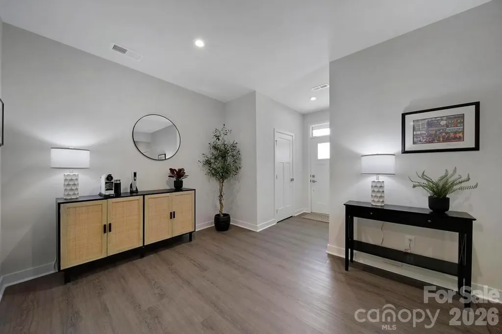 888 Prince Garret Way Denver NC 28037