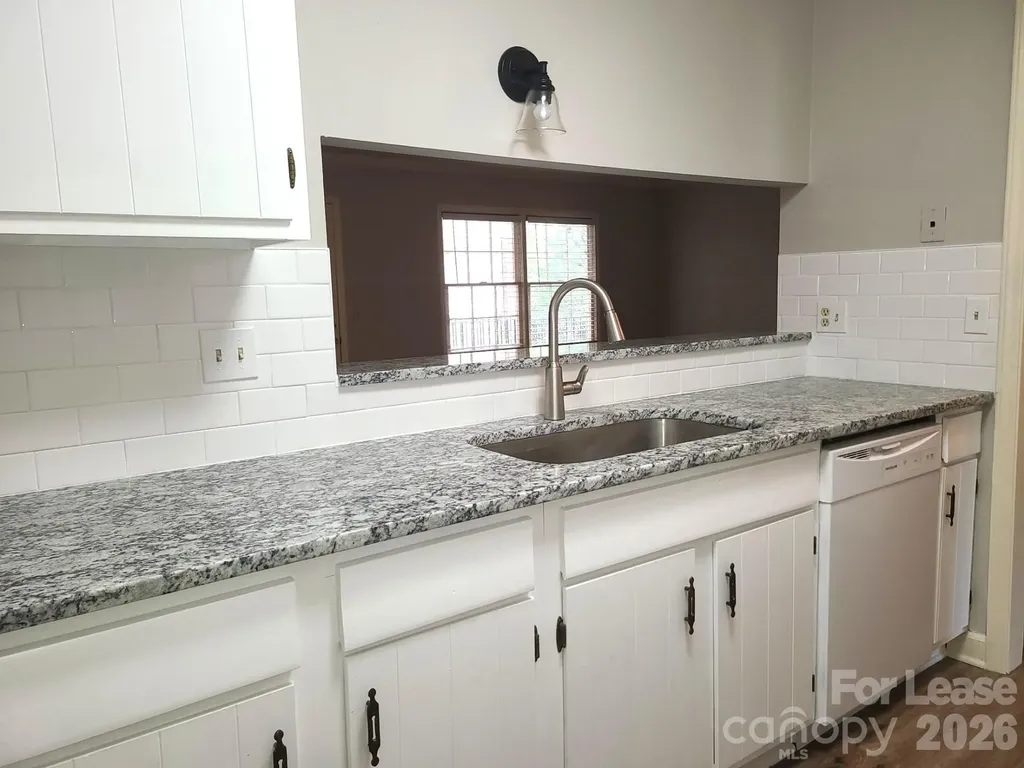 2141 Selwyn Avenue Charlotte NC 28207