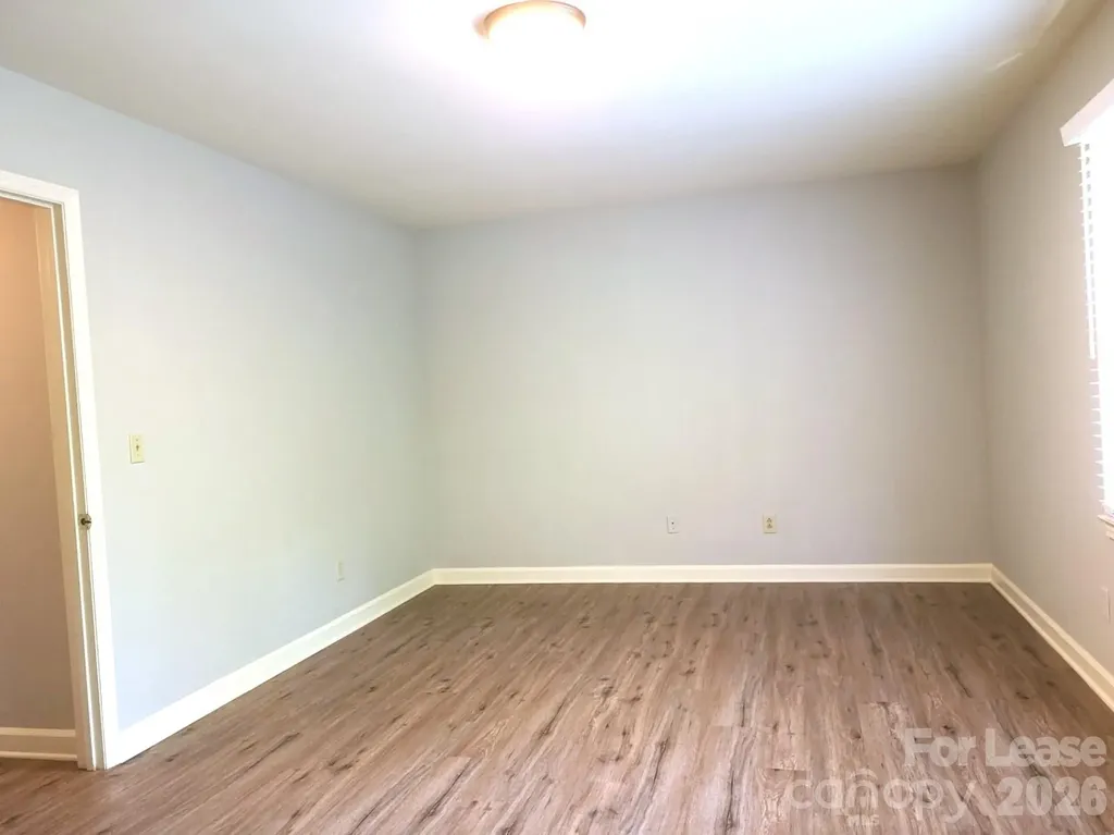 2141 Selwyn Avenue Charlotte NC 28207
