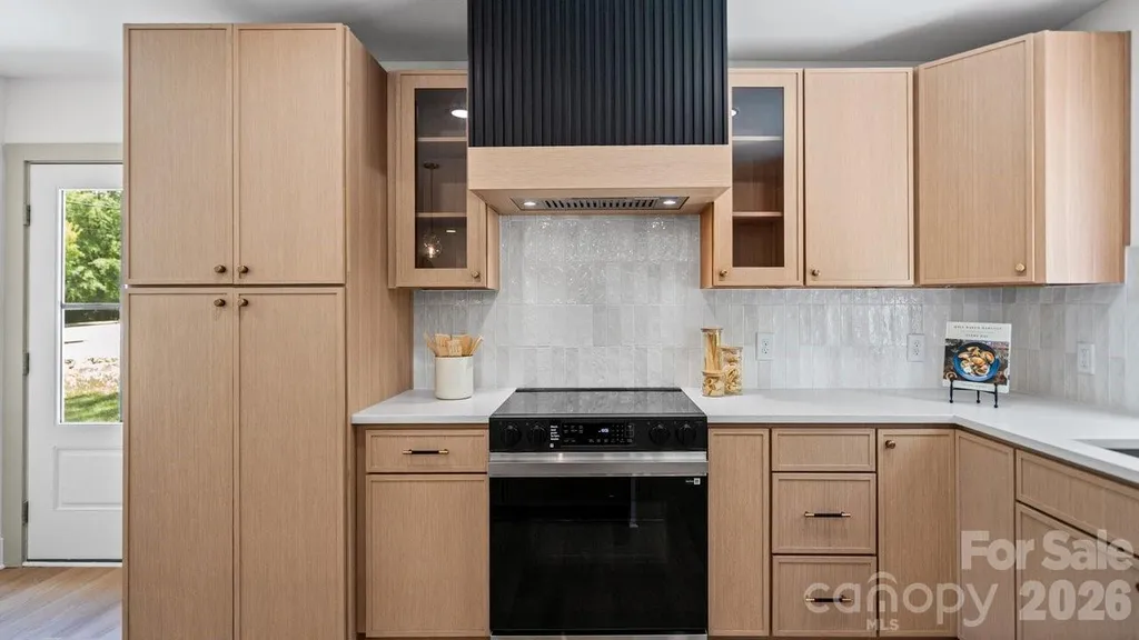 409 Scaleybark Road Charlotte NC 28209