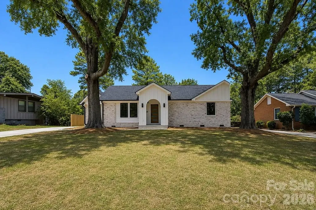 409 Scaleybark Road Charlotte NC 28209