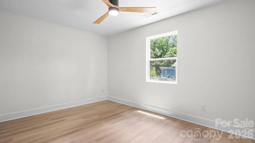 409 Scaleybark Road Charlotte NC 28209