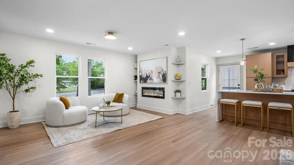 409 Scaleybark Road Charlotte NC 28209