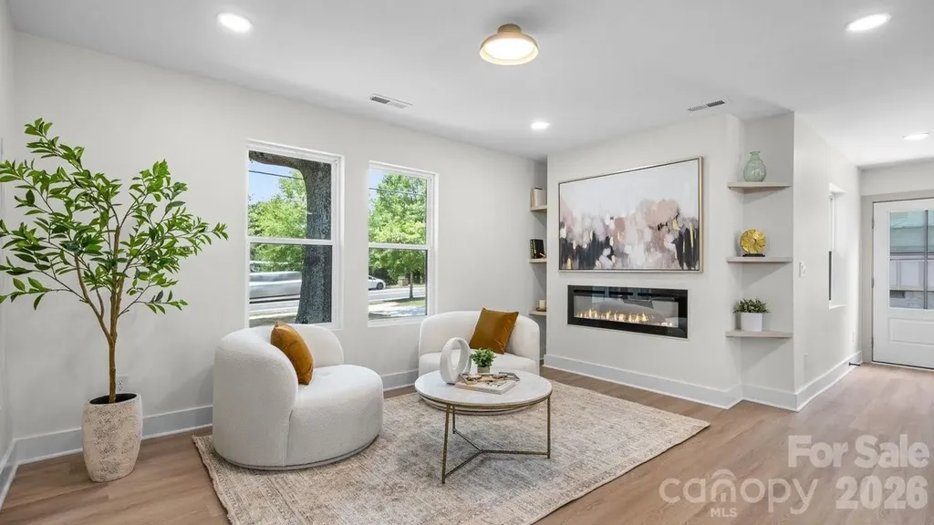 409 Scaleybark Road Charlotte NC 28209