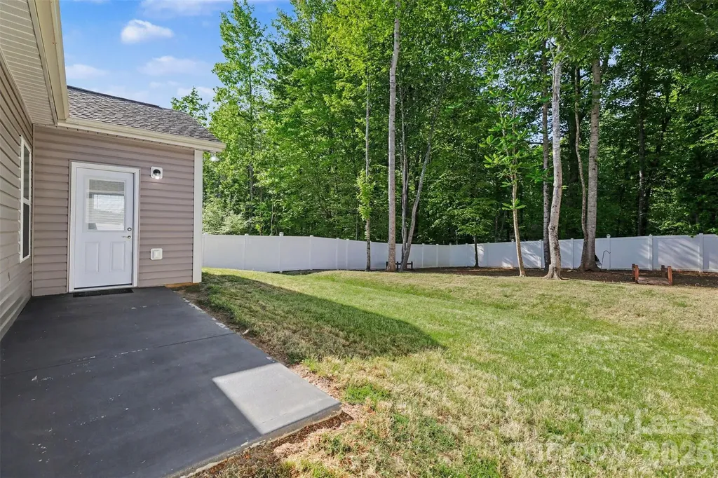 3024 Pinehills Way Mount Holly NC 28120
