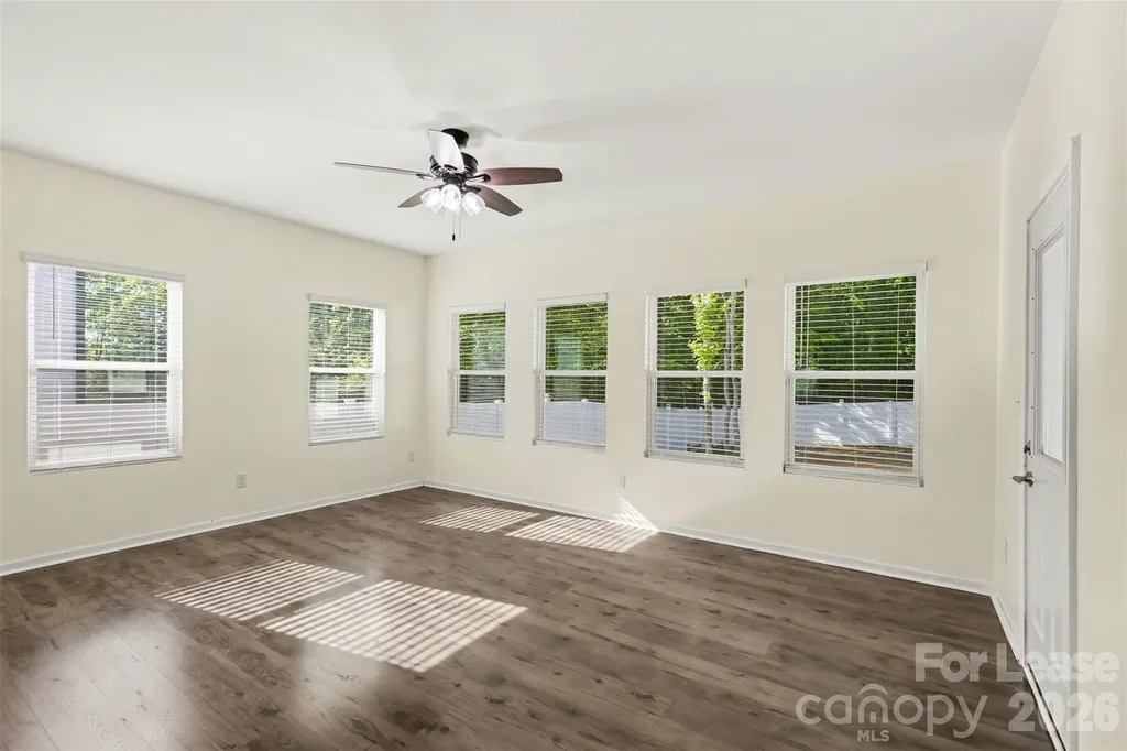 3024 Pinehills Way Mount Holly NC 28120