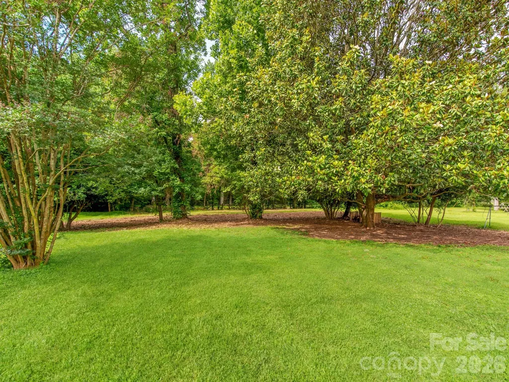629 Belmorrow Drive Charlotte NC 28214