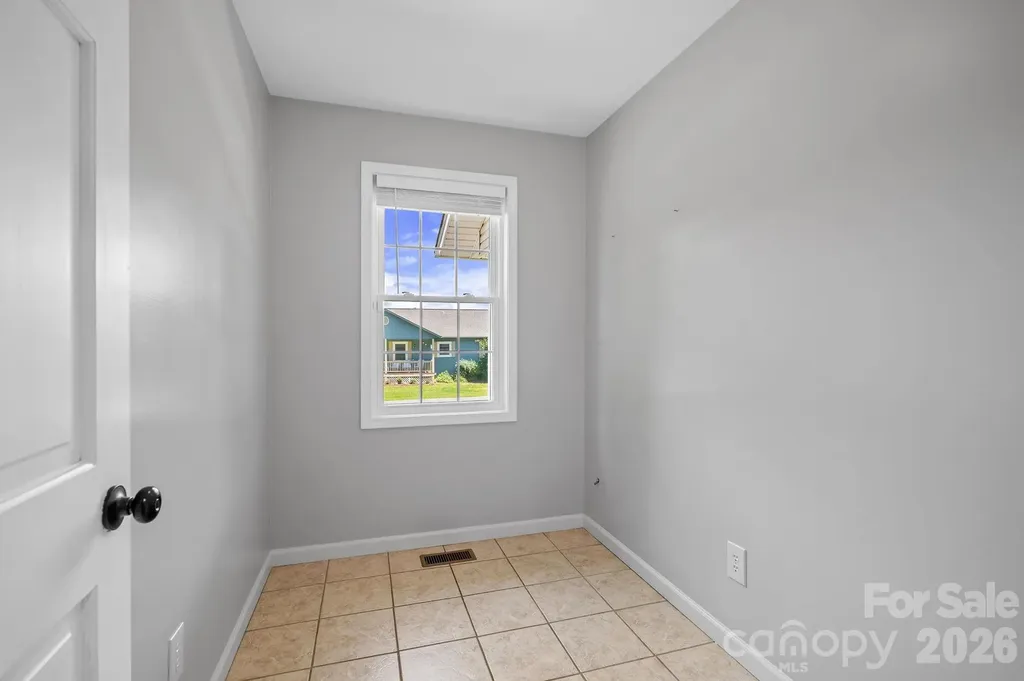 395 Spring Drive Mars Hill NC 28754