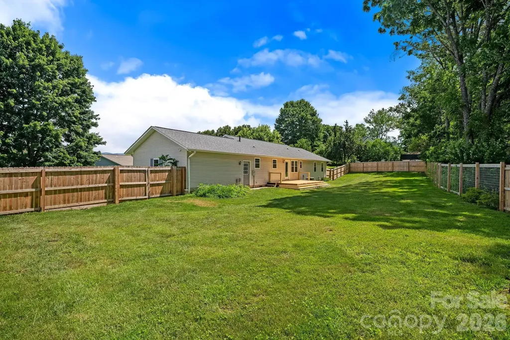 395 Spring Drive Mars Hill NC 28754
