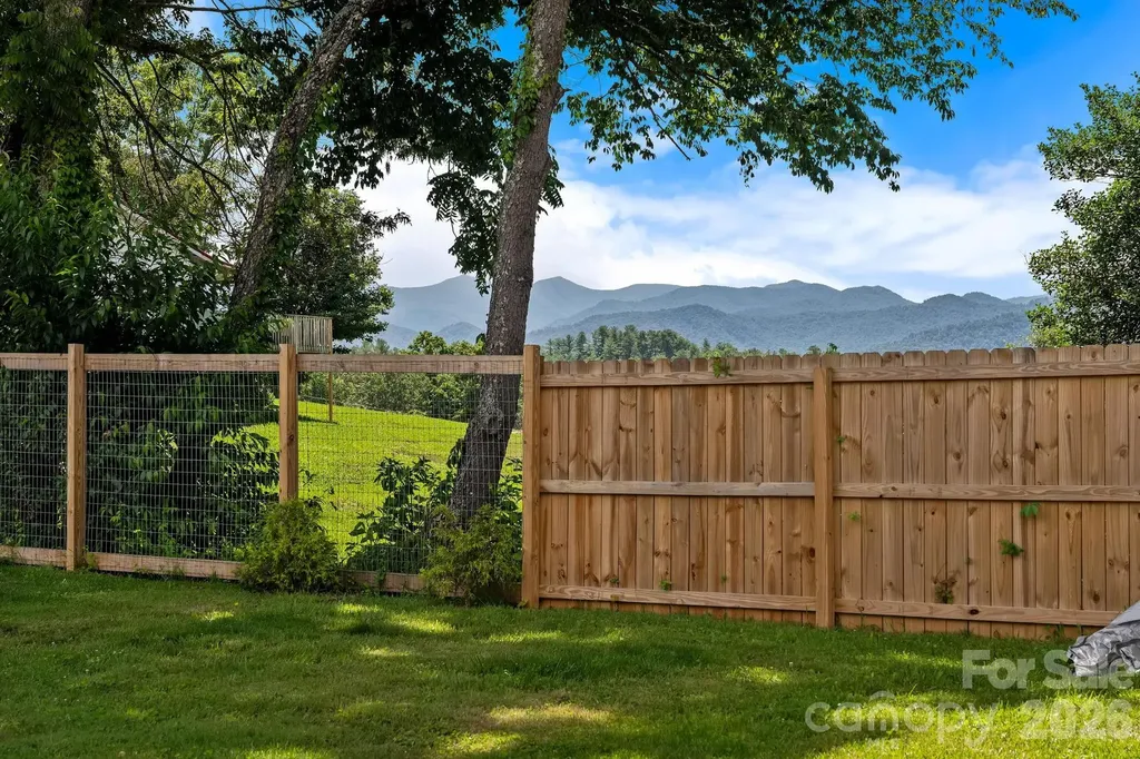 395 Spring Drive Mars Hill NC 28754