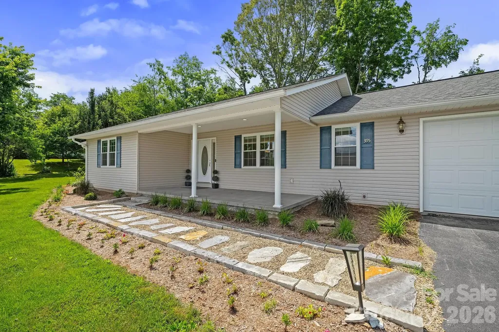 395 Spring Drive Mars Hill NC 28754